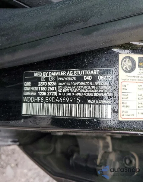 2013 Mercedes-Benz E 350 4Matic z USA, uszkodzony, nr VIN WDDHF8JB9DA689915